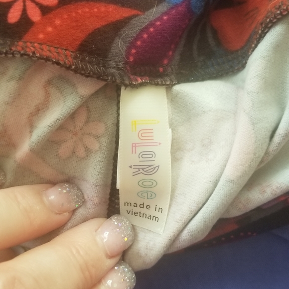 LuLaRoe Leggings - Picture 3 of 5